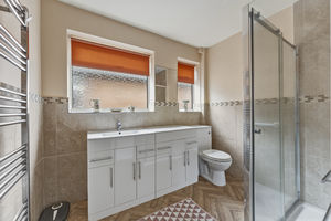 Photo 19- click for photo gallery